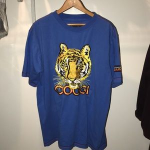 Coogi T-shirt